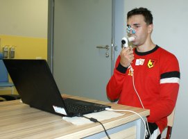 Centrum Badań Klinicznych UMB  sprawdza kondycję piłkarzy Jagiellonii