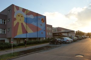 Dawny mural na szpitalu UDSK, fot. Wojciech Więcko