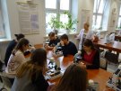 Uczniowie I LO w Ciechanowie podczas zajęć w Zakładzie Histologii i Cytofizjologii