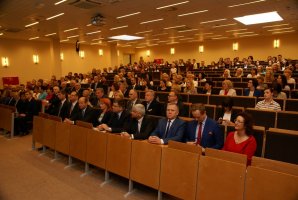 Wydział Farmaceutyczny z Oddziałem Medycyny Laboratoryjnej UMB świętuje jubileusz 40-lecia.