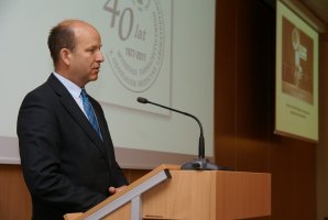 Wydział Farmaceutyczny z Oddziałem Medycyny Laboratoryjnej UMB świętuje jubileusz 40-lecia.