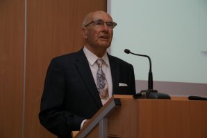 Wydział Farmaceutyczny z Oddziałem Medycyny Laboratoryjnej UMB świętuje jubileusz 40-lecia.