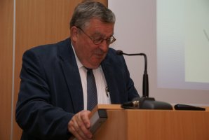 Wydział Farmaceutyczny z Oddziałem Medycyny Laboratoryjnej UMB świętuje jubileusz 40-lecia.