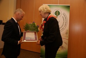 Wydział Farmaceutyczny z Oddziałem Medycyny Laboratoryjnej UMB świętuje jubileusz 40-lecia.