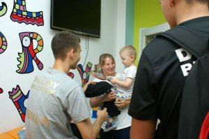 Tenisiści stołowi z UKS Dojlidy Białystok z wizytą w Uniwersyteckim Dziecięcym Szpitalu Klinicznym 