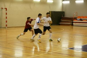 Rozgrywki w futsalu VIII Turniej Sportowy UMB