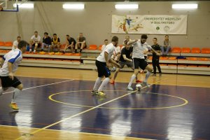 Rozgrywki w futsalu VIII Turniej Sportowy UMB