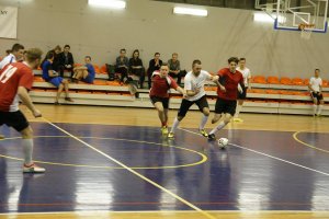Rozgrywki w futsalu VIII Turniej Sportowy UMB