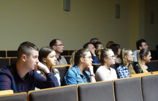 Wykład dr Roberty Besio z University of Pavia, Italy