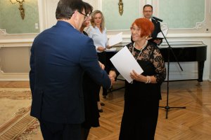 Absolwenci AMB Rocznik 1968 odebrali Złote Dyplomy