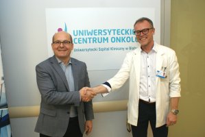 Uniwersyteckie Centrum Onkologii w USK