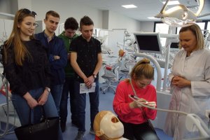 Salezjańskie Liceum z Sokołowa Podlaskiego w Centrum Symulacji Medycznych UMB Salezjańskie Liceum z Sokołowa Podlaskiego w Centrum Symulacji Medycznych UMB