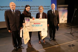 Joanna Potaś i Jagoda Tomaszuk zwyciężyły w tegorocznej edycji konkursu Technotalent UMB