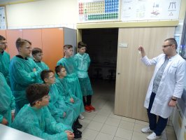 Szkoła Podstawowa nr 50 w Zakładzie chemii nieorganicznej i analitycznej 