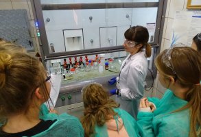 Szkoła Podstawowa nr 50 w Zakładzie chemii nieorganicznej i analitycznej 