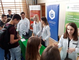 XV Targi Edukacyjne w II LO w Białymstoku