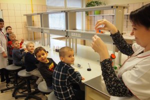 Przedszkolaki w Euroregionalnym Centrum Farmacji