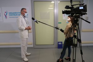 Jako pierwsze i jedyne w Polsce Uniwersyteckie Centrum Onkologii w Uniwersyteckim Szpitalu Klinicznym w Białymstoku otrzymało prestiżowy certyfikat Europejskiego Towarzystwa Ginekologii Onkologicznej (ESGO)