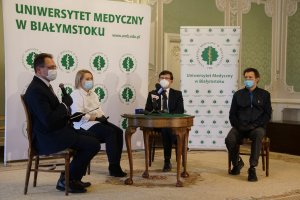 MUB scientists develop a unique, fast, highly sensitive molecular test that detects SARS-Cov-2 in 45 minutes MUB scientists develop a unique, fast, highly sensitive molecular test that detects SARS-Cov-2 in 45 minutes