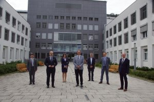 Minister Zdrowia Adam Niedzielski z wizytą na UMB Minister Zdrowia Adam Niedzielski z wizytą na UMB