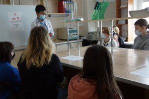 Konsultacje z biologii i chemii w Zakładzie Genetyki Klinicznej