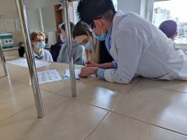 Konsultacje z biologii i chemii w Zakładzie Genetyki Klinicznej