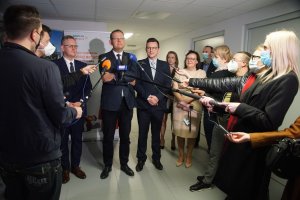 Najnowocześniejszy w Polsce rezonans magnetyczny otwarto w Uniwersyteckim Szpitalu Klinicznym 