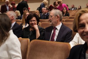 Pieśnią jubileuszową autorstwa Rene Clausena Chór UMB rozpoczął uroczystość jubileuszu 70-lecia istnienia Pieśnią jubileuszową autorstwa Rene Clausena Chór UMB rozpoczął uroczystość jubileuszu 70-lecia istnienia