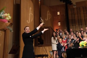 Pieśnią jubileuszową autorstwa Rene Clausena Chór UMB rozpoczął uroczystość jubileuszu 70-lecia istnienia Pieśnią jubileuszową autorstwa Rene Clausena Chór UMB rozpoczął uroczystość jubileuszu 70-lecia istnienia