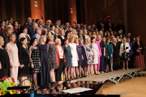 Pieśnią jubileuszową autorstwa Rene Clausena Chór UMB rozpoczął uroczystość jubileuszu 70-lecia istnienia Pieśnią jubileuszową autorstwa Rene Clausena Chór UMB rozpoczął uroczystość jubileuszu 70-lecia istnienia