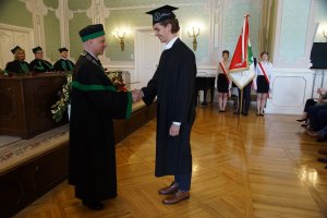 Absolwenci farmacji UMB uroczyście odebrali dyplomy