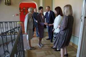 50 lat Kliniki Chirurgii Szczękowo-Twarzowej i Plastycznej 50 lat Kliniki Chirurgii Szczękowo-Twarzowej i Plastycznej