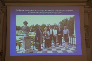 50 lat Kliniki Chirurgii Szczękowo-Twarzowej i Plastycznej 50 lat Kliniki Chirurgii Szczękowo-Twarzowej i Plastycznej