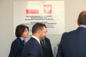 UMB oficjalnie otworzył Ośrodek Wsparcia Badań Klinicznych UMB oficjalnie otworzył Ośrodek Wsparcia Badań Klinicznych