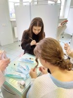 Licealiści odwiedzili Zakład Stomatologii Zachowawczej UMB