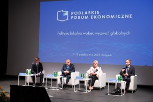 Przedstawiciele UMB uczestniczyli w Podlaskim Forum Ekonomicznym