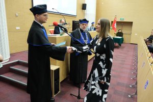 Uroczyste Rozdanie Dyplomów na Wydziale Nauk o Zdrowiu Uroczyste Rozdanie Dyplomów na Wydziale Nauk o Zdrowiu