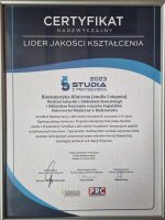 Kierunek Biostatystyka Kliniczna UMB otrzymał certyfikat akredytacyjny „Studia z Przyszłością 2023” oraz wyróżnienie „Lider Jakości Kształcenia”