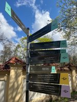 The extension of the bilingual MUB signage has been completed