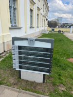 The extension of the bilingual MUB signage has been completed