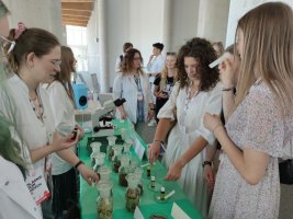 Uniwersytet Medyczny w Białymstoku wziął udział w Podlaskim Forum Młodych