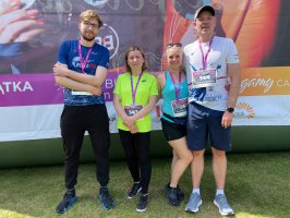 Biegacze z UMB wzięli udział w biegu charytatywnym