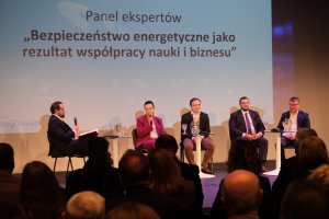 Klinika Chorób Zakaźnych i Neuroinfekcji UMB laureatem konkursu „Pomosty Przyszłości”