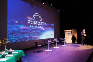 Klinika Chorób Zakaźnych i Neuroinfekcji UMB laureatem konkursu „Pomosty Przyszłości”