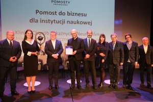 Klinika Chorób Zakaźnych i Neuroinfekcji UMB laureatem konkursu „Pomosty Przyszłości”