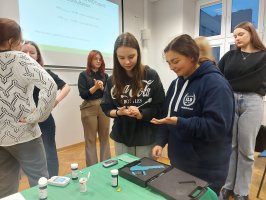 Zajęcia praktyczne w ramach projektu Biologia i Chemia po akademicku 3 - Tkanka tłuszczowa, otyłość i zaburzenia metaboliczne Zajęcia praktyczne w ramach projektu Biologia i Chemia po akademicku 3 - Tkanka tłuszczowa, otyłość i zaburzenia metaboliczne