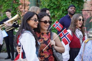 Norwegian Students from the MUB Celebrate Constitution Day