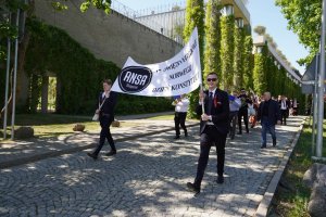 Norwegian Students from the MUB Celebrate Constitution Day