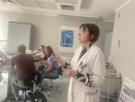 Klasa patronacka bada próbki krwi i szpiku w Zakładzie Diagnostyki Hematologicznej UMB Klasa patronacka bada próbki krwi i szpiku w Zakładzie Diagnostyki Hematologicznej UMB