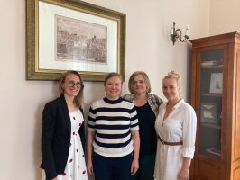 Maria Szlachta, Marija Sniečkutė, Aneta Moćkun i Agnieszka Racewicz w Biurze Prorektora ds. Nauki i Rozwoju